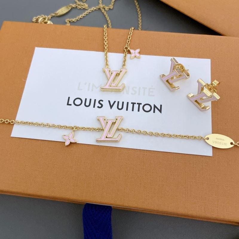 Louis Vuitton Necklaces